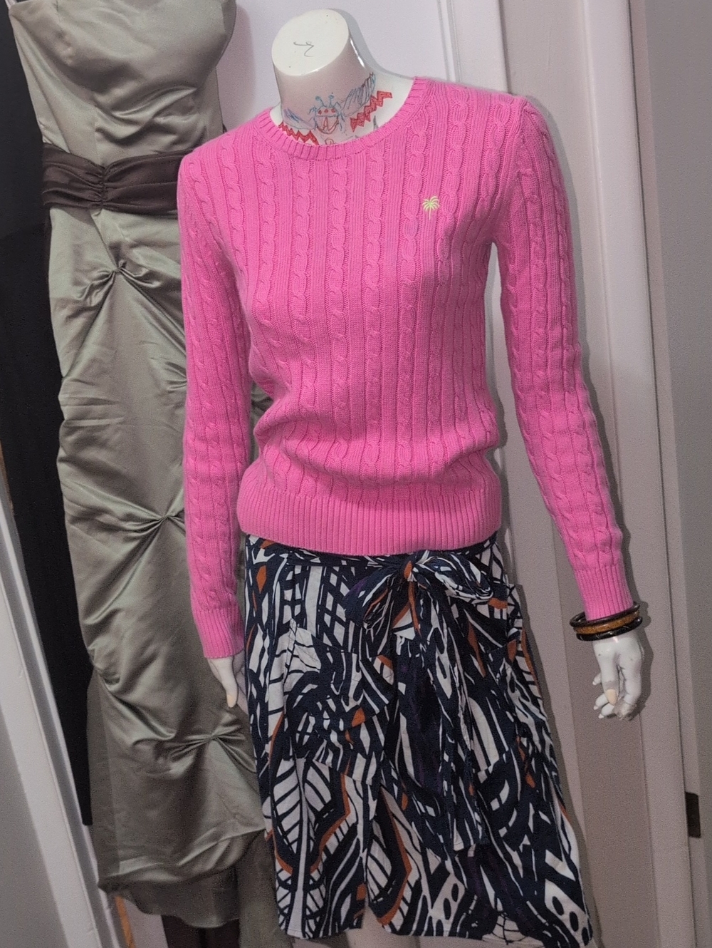 Lilly Pulitzer Hot PINK 🩷 Cable-Knit Crewneck Sweater